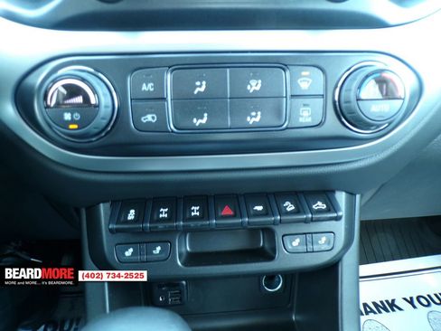 Used 2022 Chevrolet Colorado ZR2 image 35