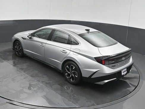 Used 2025 Hyundai Sonata SEL FWD image 48