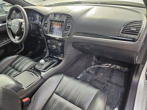 Used 2023 Chrysler 300 S image 36