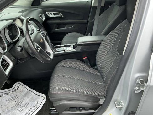Used 2017 Chevrolet Equinox LT w/ Convenience Package FWD image 14