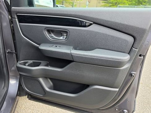 Certified 2023 Honda Pilot EX-L image 10