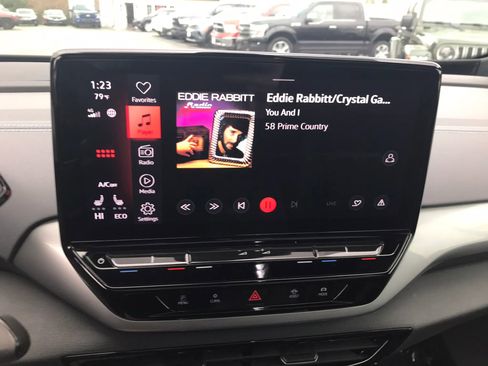 Used 2023 Volkswagen ID.4 Pro S Plus image 25