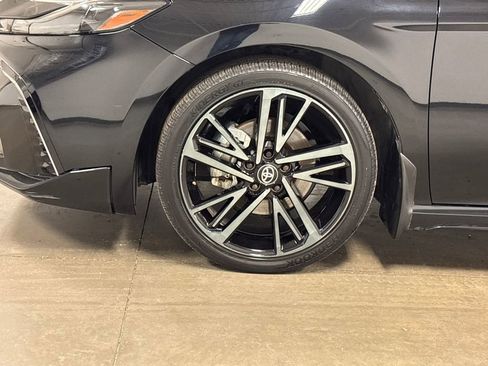 Used 2025 Toyota Camry XSE image 11