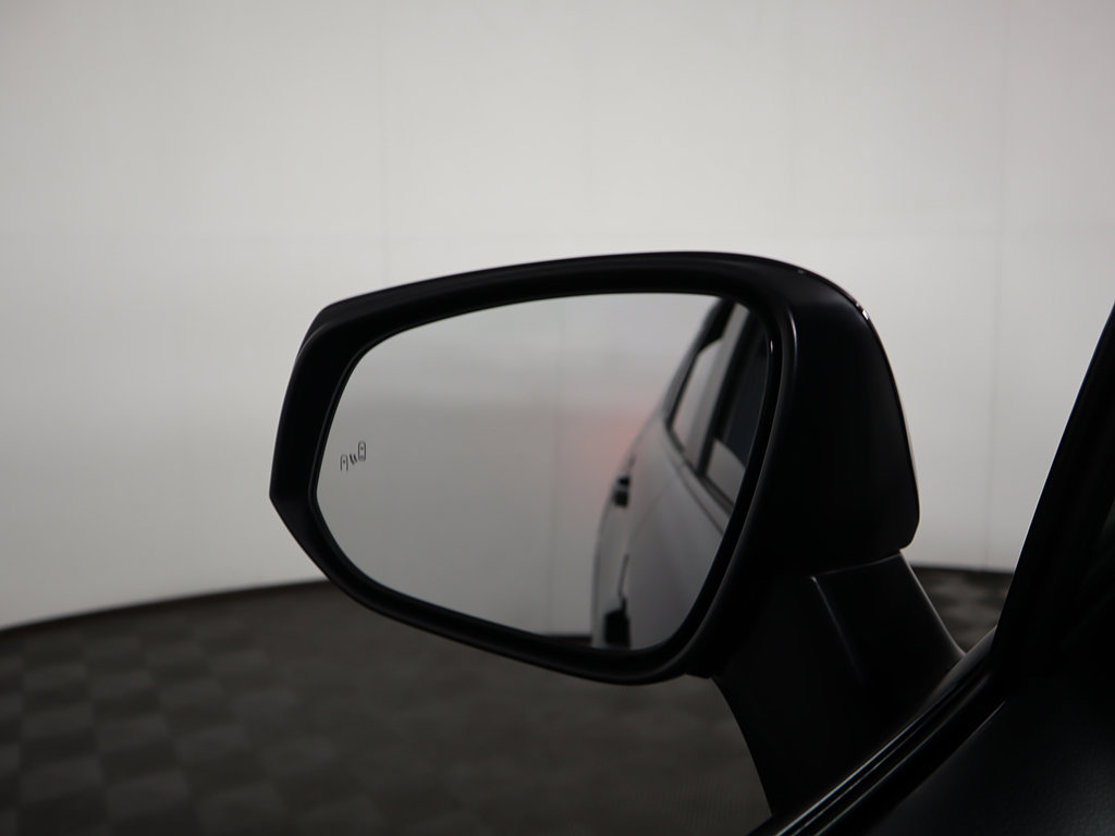 Used 2021 Toyota RAV4 XLE Premium AWD/4WD image 38