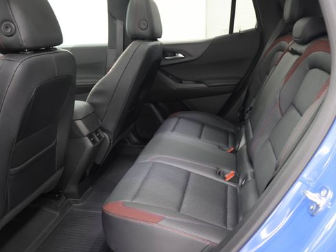 Used 2025 Chevrolet Equinox RS w/ Safety and Technology Package AWD/4WD image 9