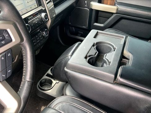 Used 2017 Ford F150 Lariat AWD/4WD image 17