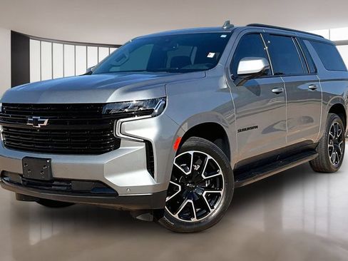 Used 2024 Chevrolet Suburban RST w/ Luxury Package AWD/4WD image 1