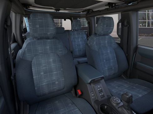 Used 2025 Ford Bronco Heritage Edition image 10