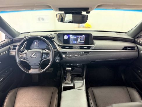 Used 2021 Lexus ES 250 w/ Premium Package AWD/4WD image 22