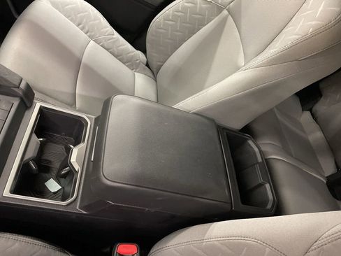 New 2025 Toyota Tacoma SR5 image 18