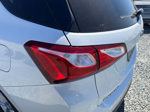 Used 2018 Chevrolet Equinox Premier FWD image 13