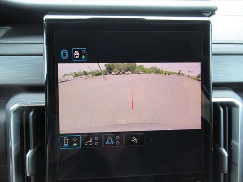 Used 2025 GMC Acadia Elevation FWD image 28