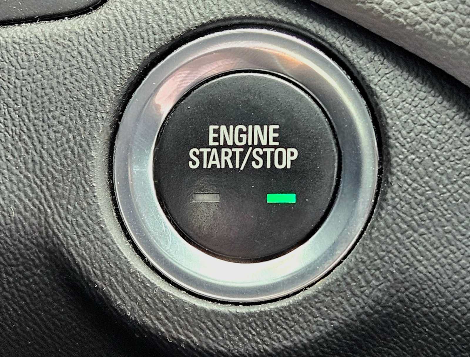 Used 2022 Chevrolet Equinox LS w/ LS Convenience Package FWD image 20