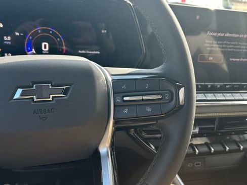 New 2026 Chevrolet Colorado ZR2 AWD/4WD image 21