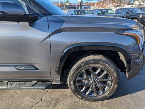 Used 2023 Toyota Tundra Platinum image 10