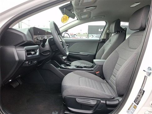 Certified 2025 Kia K4 EX image 14