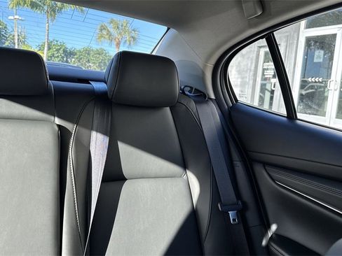 Used 2023 MAZDA MAZDA3 s image 20