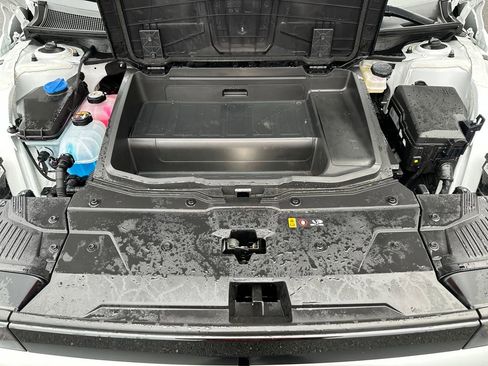 Certified 2024 Hyundai Ioniq 5 SE image 12