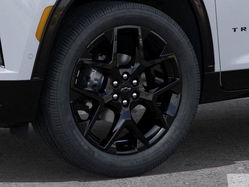 New 2026 Chevrolet Traverse RS w/ LPO, Floor Liner Package FWD image 9