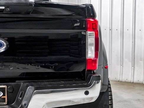 Used 2017 Ford F350 Lariat w/ Lariat Ultimate Package AWD/4WD image 52