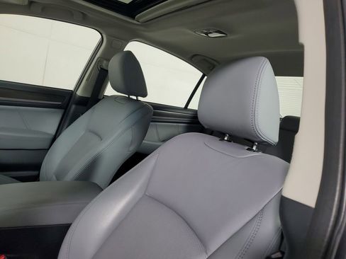 Used 2018 Subaru Legacy 3.6R Limited AWD/4WD image 23