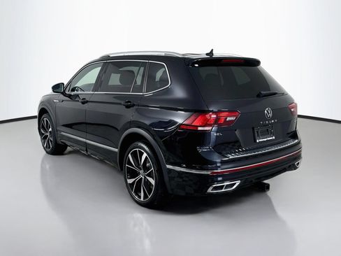 Certified 2022 Volkswagen Tiguan SEL R-Line AWD/4WD image 3