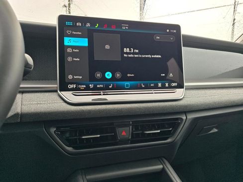 New 2026 Volkswagen Tiguan S image 26