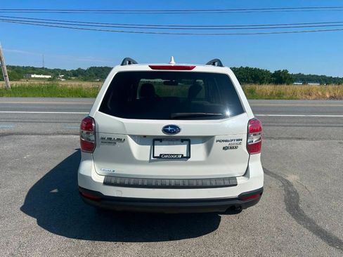 Used 2016 Subaru Forester 2.5i Premium w/ Popular Package #2 AWD/4WD image 10