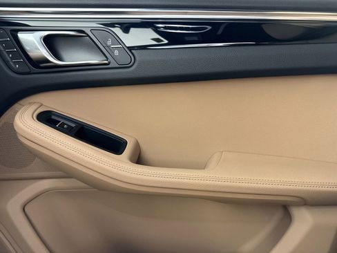 New 2026 Porsche Macan S AWD/4WD image 20