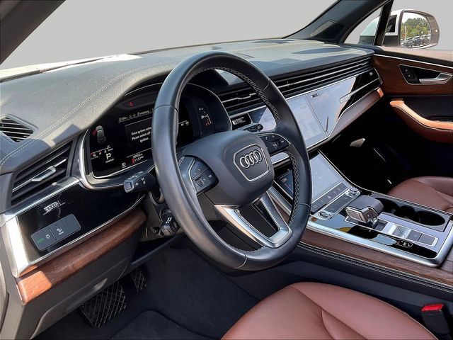Used 2025 Audi Q7 3.0T Premium Plus AWD/4WD image 19