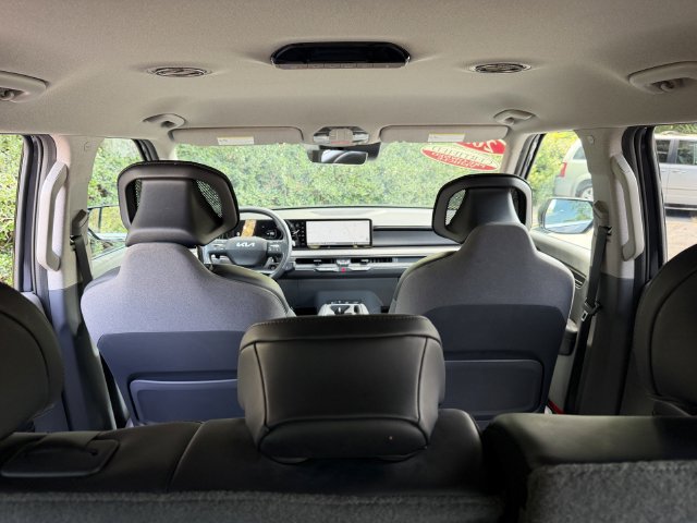 Certified 2026 Kia EV9 Light RWD image 35