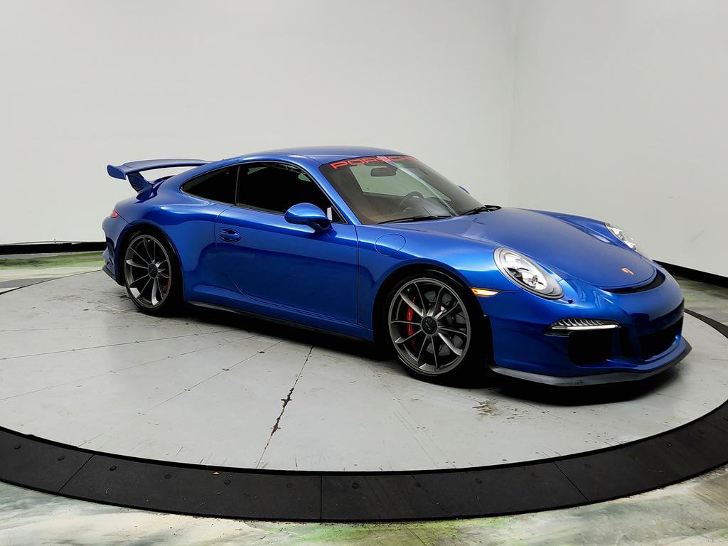 Used 2015 Porsche 911 GT3 RWD image 3