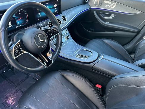 Used 2022 Mercedes-Benz E 350 Sedan image 4