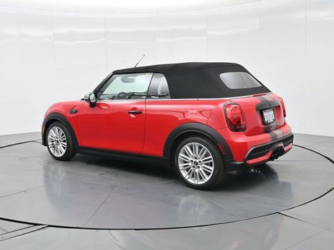 Used 2023 MINI Cooper S image 9