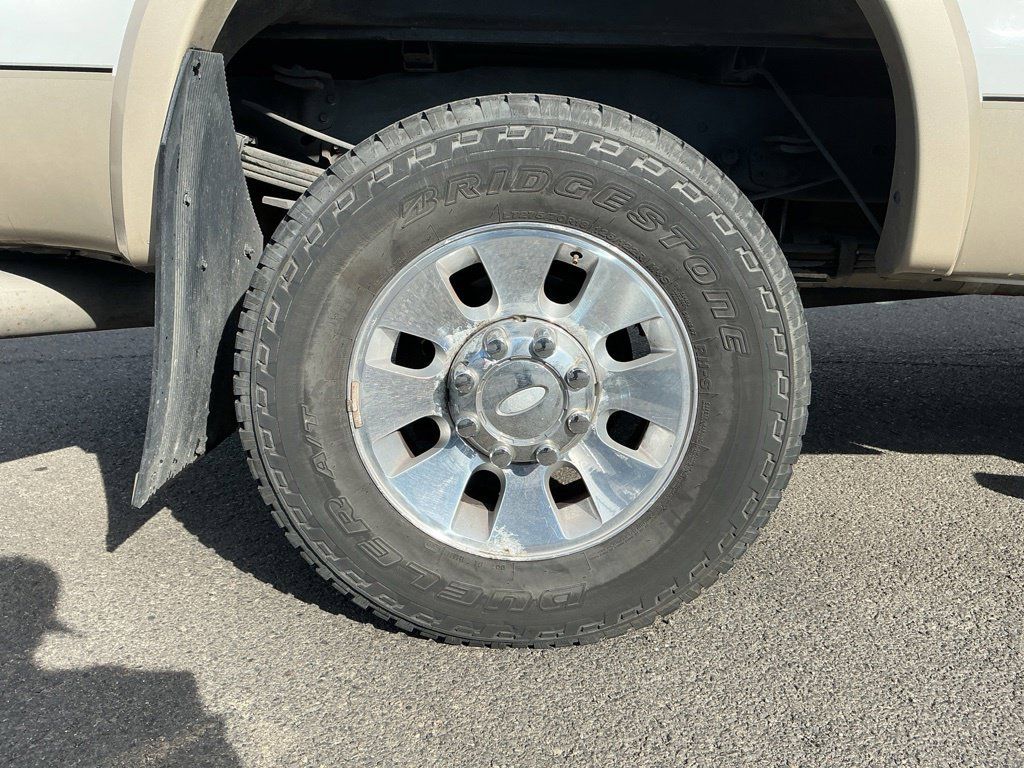Used 2008 Ford F350 Lariat AWD/4WD image 7