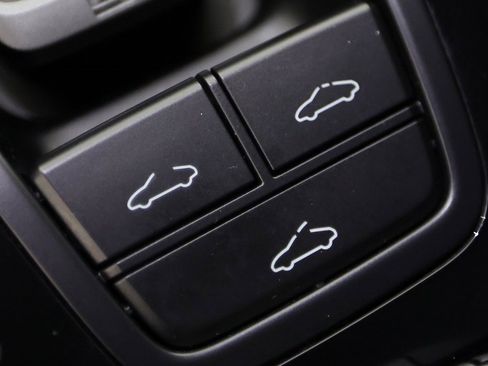 Used 2020 Porsche 911 Carrera image 27