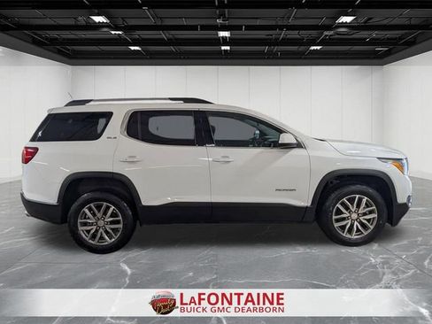 Used 2019 GMC Acadia SLE image 6
