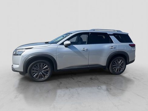 Certified 2023 Nissan Pathfinder SL w/ SL Premium Package image 2