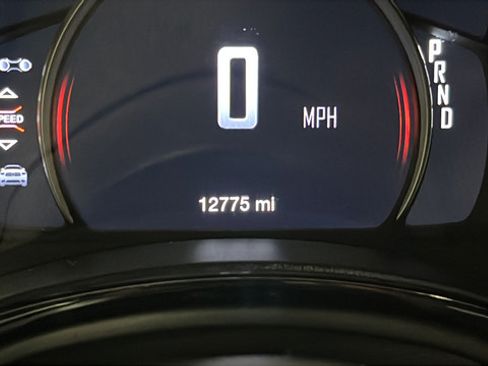 Used 2024 Dodge Durango R/T w/ Tow 'N Go Package AWD/4WD image 10