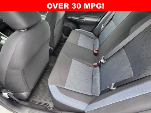New 2025 Nissan Versa SV w/ Trunk Package FWD image 9