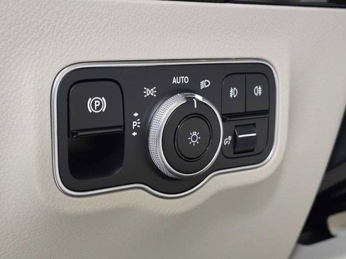 Certified 2026 Mercedes-Benz GLA 250 4MATIC image 26