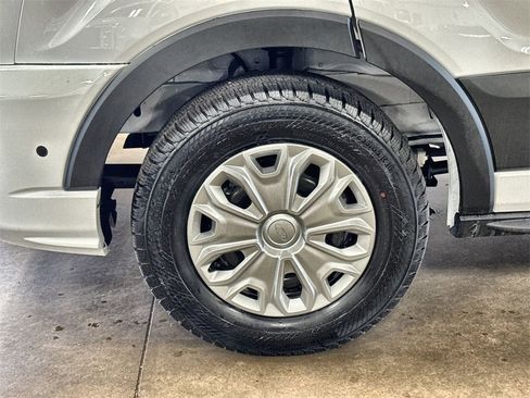 New 2025 Ford Transit 350 XLT image 33