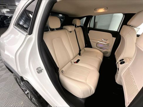 Certified 2023 Mercedes-Benz GLA 250 image 17