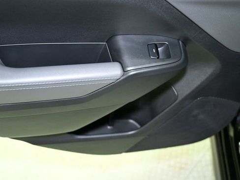 Certified 2025 Subaru Crosstrek 2.0i Premium image 52