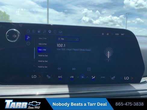 Used 2025 Chevrolet Tahoe LT RWD image 12