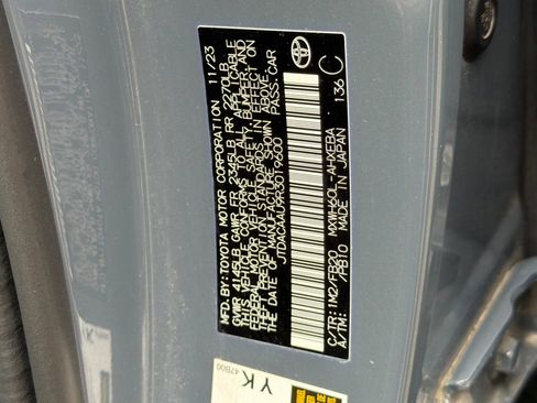 Used 2024 Toyota Prius LE image 25