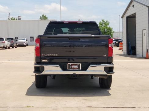 Used 2024 Chevrolet Silverado 1500 LT AWD/4WD image 6