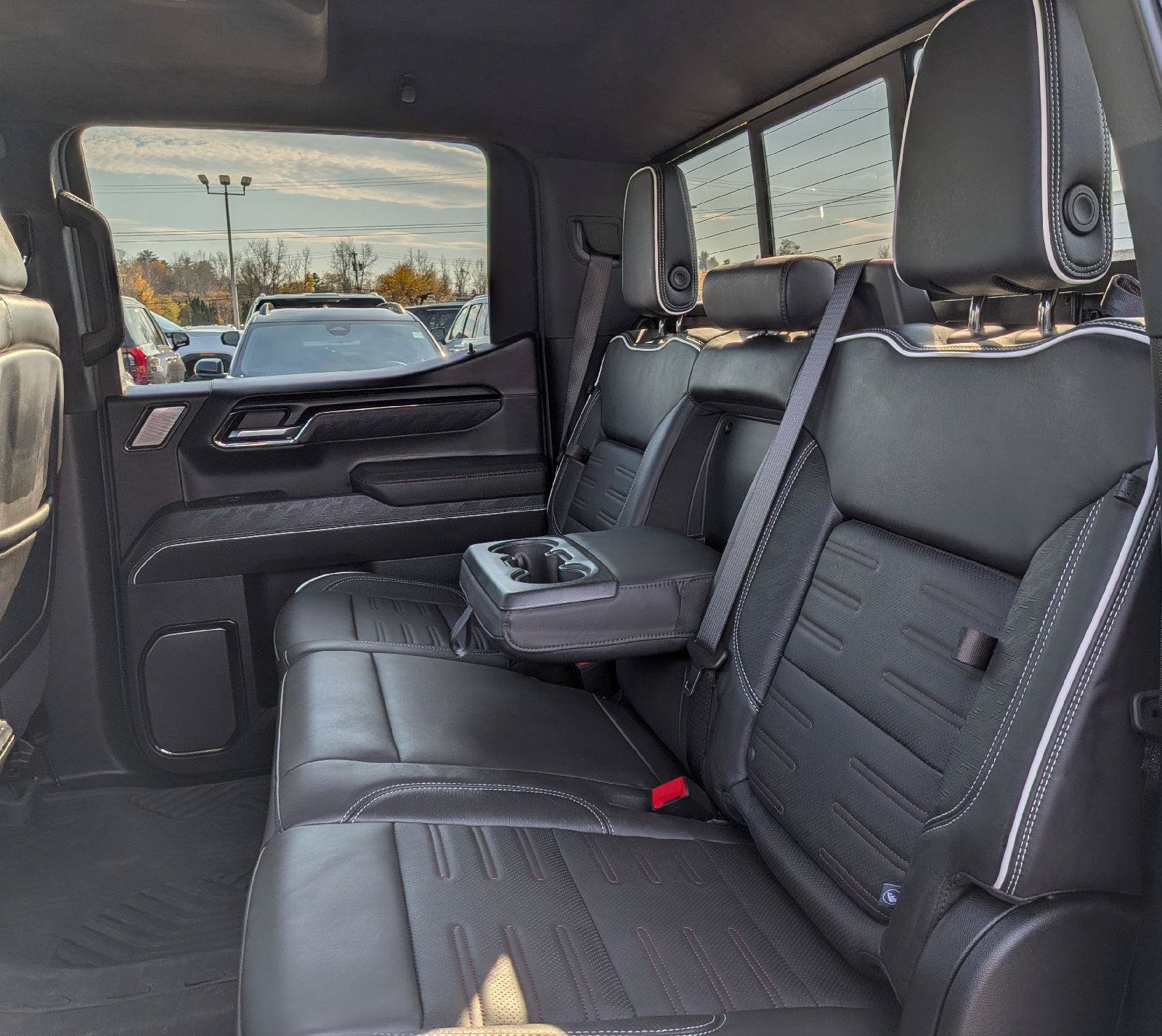 Used 2024 GMC Sierra 1500 AT4X w/ AT4X AEV Edition AWD/4WD image 24