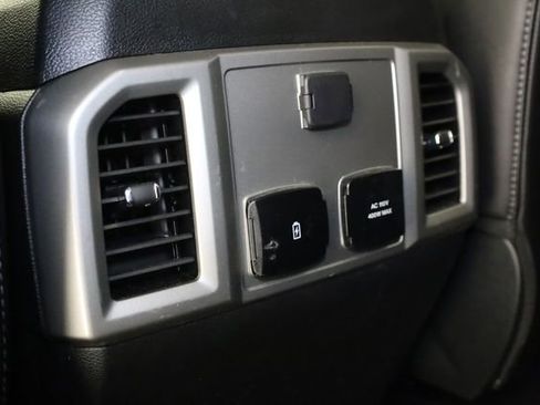 Used 2021 Ford F250 Lariat w/ Lariat Value Package AWD/4WD image 32