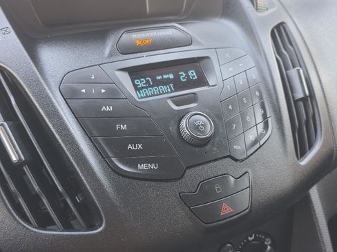 Used 2017 Ford Transit Connect XL image 16